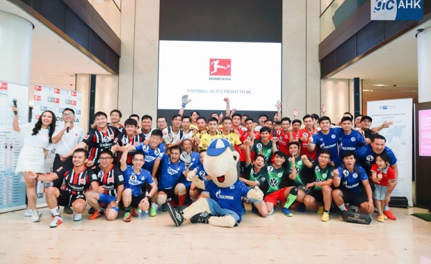 First Penalty Shoot-Out Tournament with Local Vietnamese Fan Teams