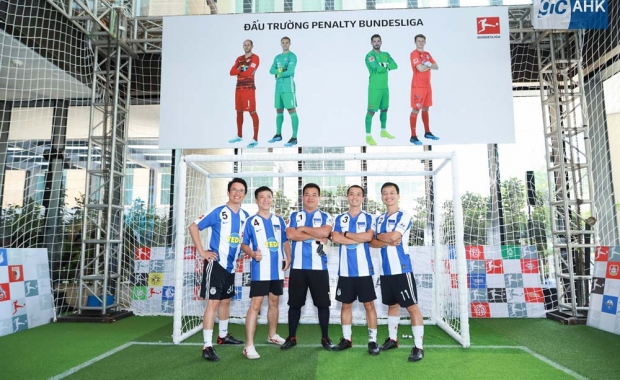 First Penalty Shoot-Out Tournament with Local Vietnamese Fan Teams