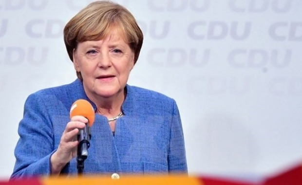 VIETNAM'S PM CONGRATULATES GERMAN CHANCELLOR MERKEL ON ELECTION VICTORY